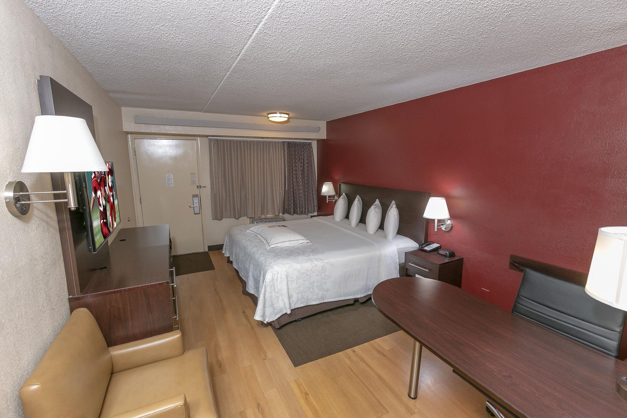 Red Roof Inn Plus+ West Springfield Ngoại thất bức ảnh