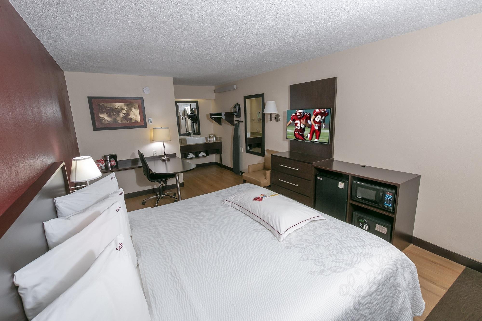 Red Roof Inn Plus+ West Springfield Ngoại thất bức ảnh