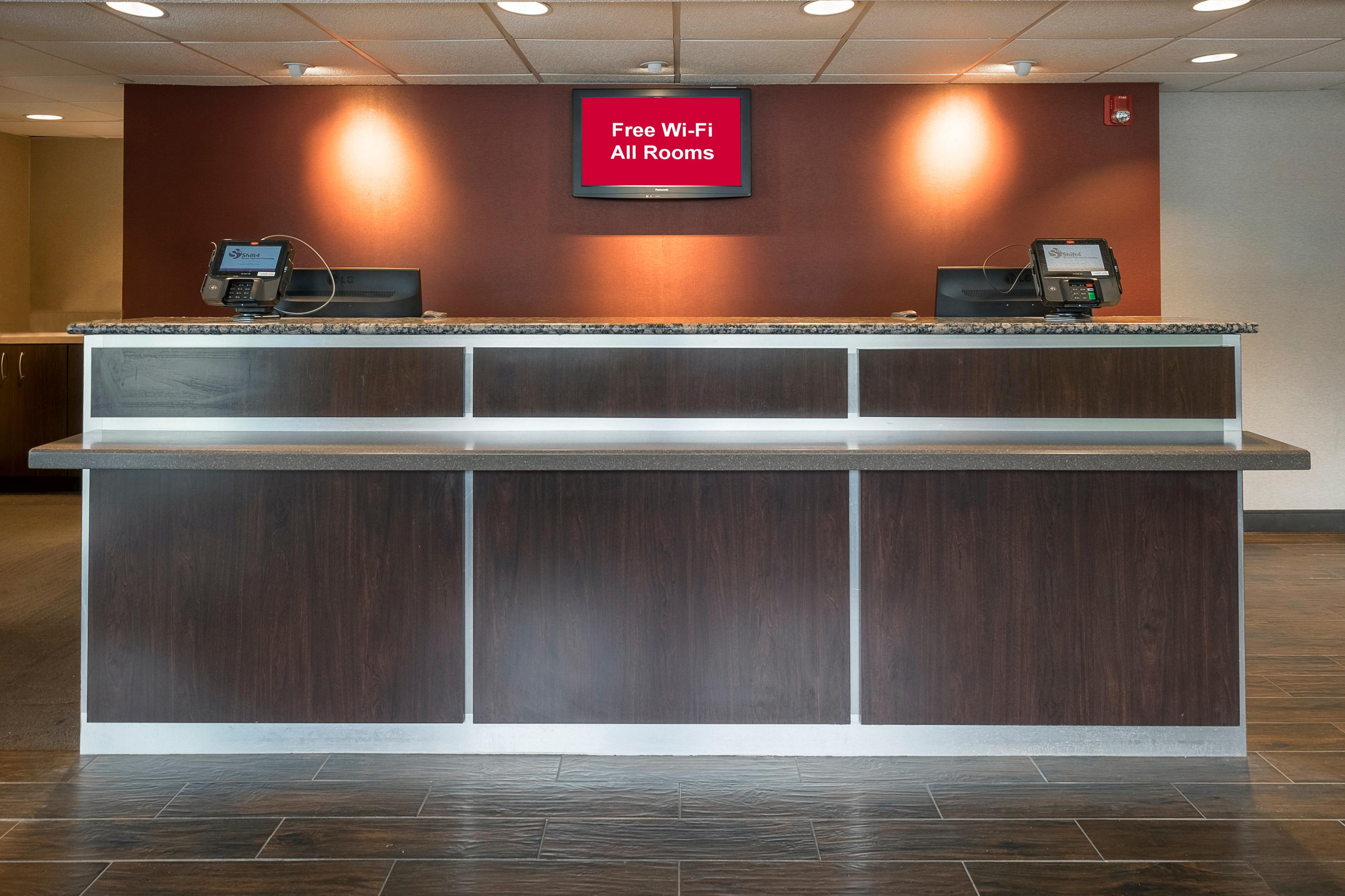 Red Roof Inn Plus+ West Springfield Ngoại thất bức ảnh