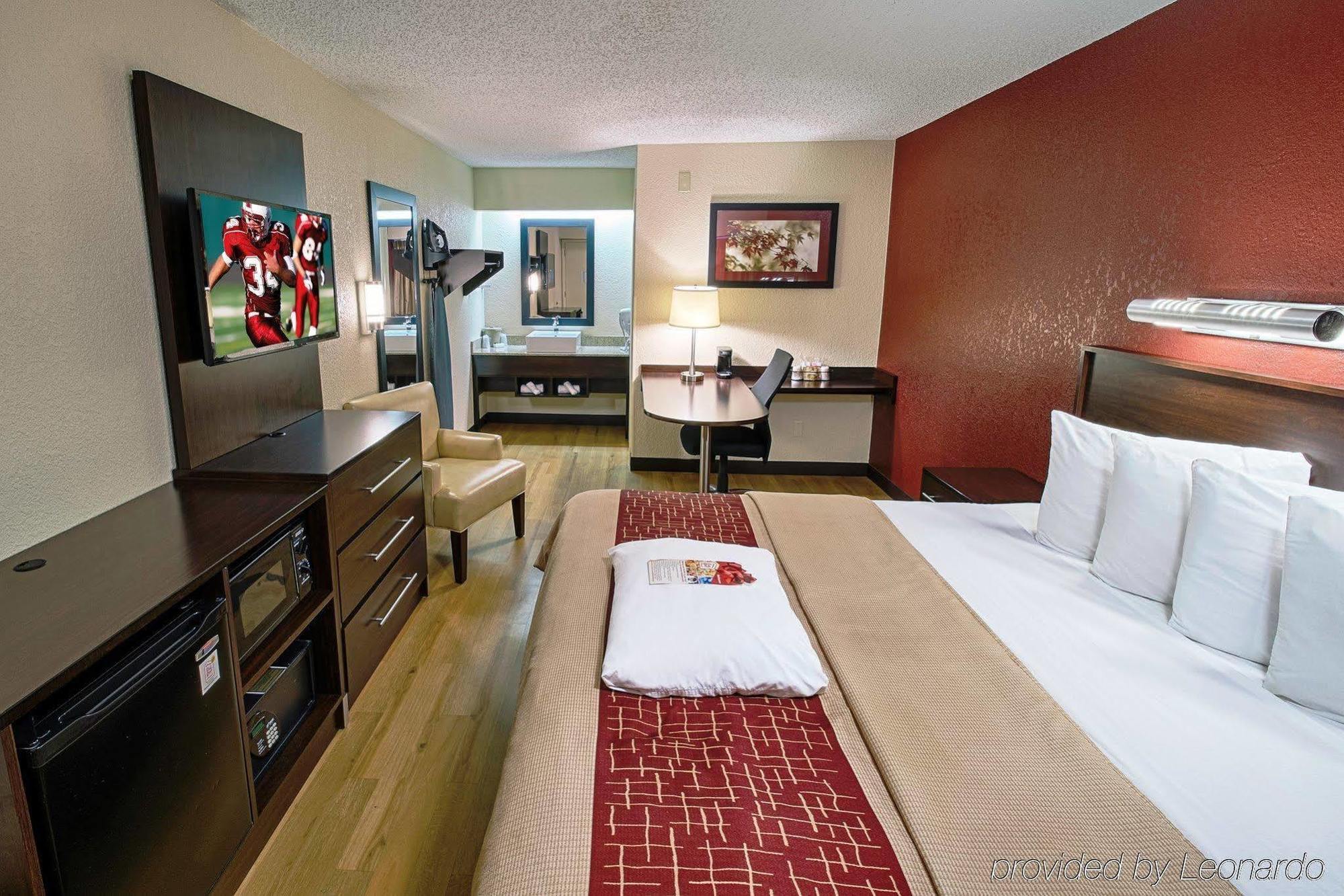 Red Roof Inn Plus+ West Springfield Ngoại thất bức ảnh