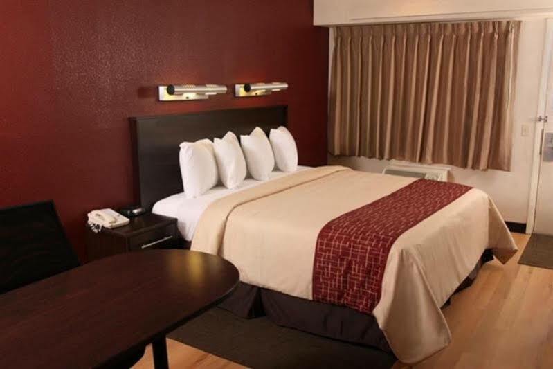 Red Roof Inn Plus+ West Springfield Ngoại thất bức ảnh
